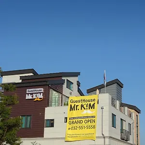 2* Pensión Mr. Kim