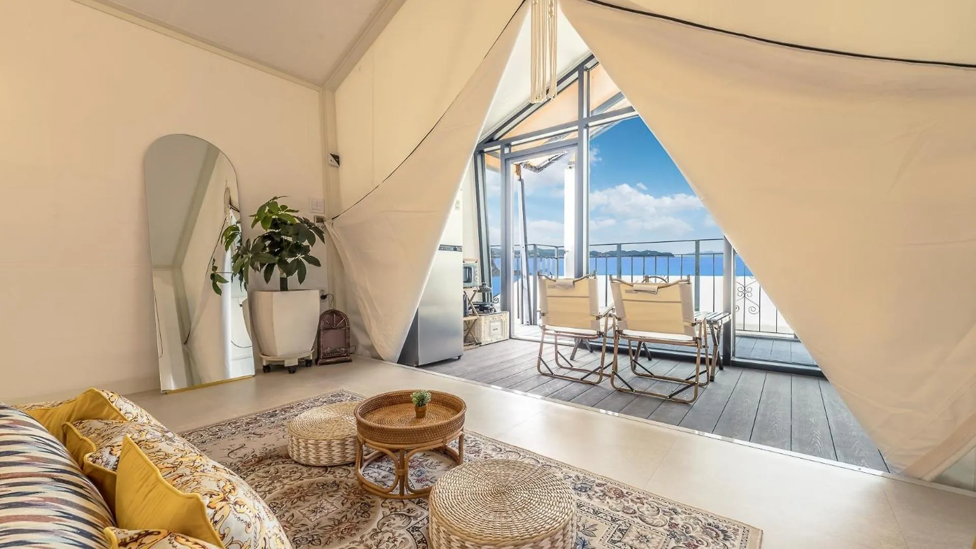 Daebudo On The Beach Pool Villa Incheon South Korea